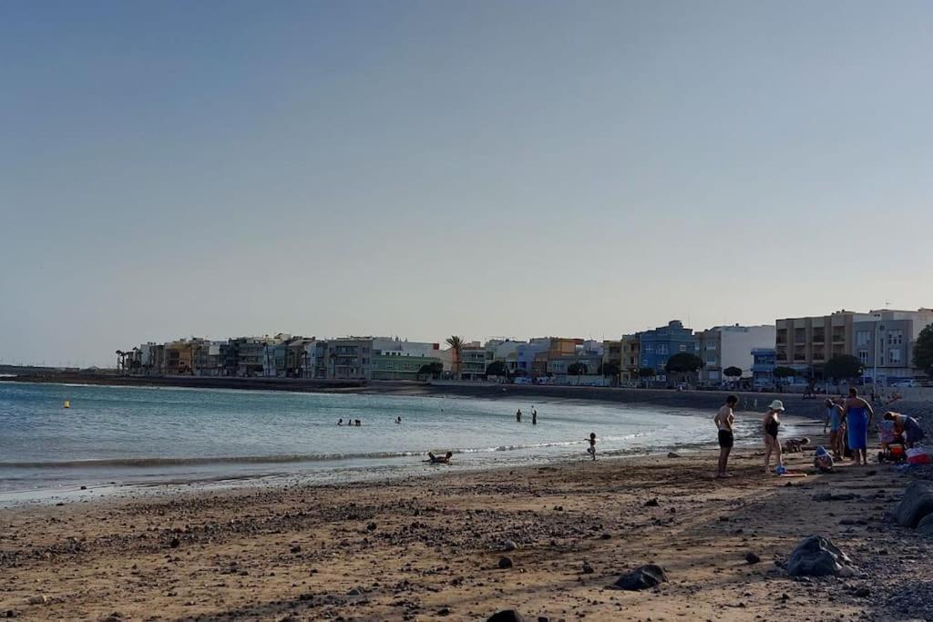 Apartamento En Arinaga En Primera Linea المظهر الخارجي الصورة